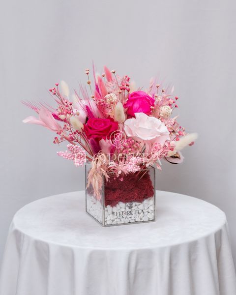 Glass vase (cube) "Barbie" 100215 фото