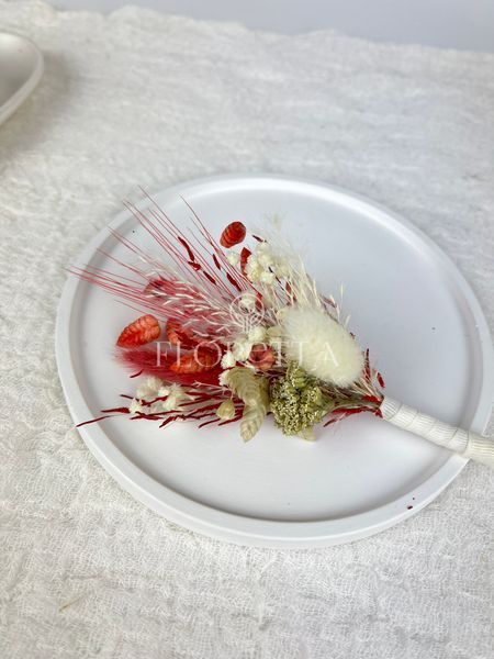 Boutonnieres for the groom's friends "Bereginya"  101593 фото