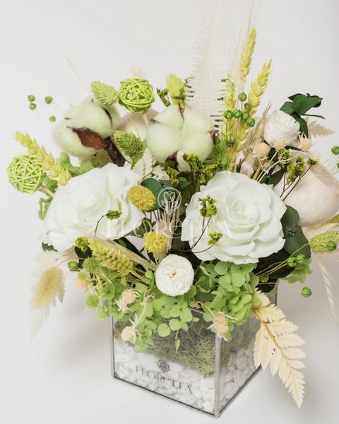 Glass vase (cube) "Mint tenderness" 101063 фото