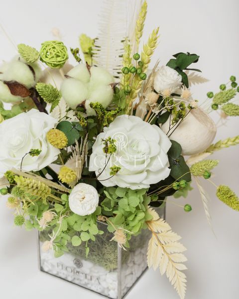 Glass vase (cube) "Mint tenderness" 101063 фото